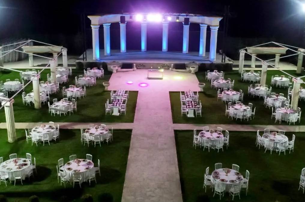 Tilia Sahne | Afyonkarahisar Düğün Salonu | Afyonkarahisar Kır Düğünü | Afyonkarahisar Düğün | Afyonkarahisar Nişan | Afyonkarahisar Kına | Afyonkarahisar Sünnet | Afyonkarahisar Davet | Afyonkarahisar Organizasyon | Afyonkarahisar Etkinlik | Afyonkarahisar Kız İsteme